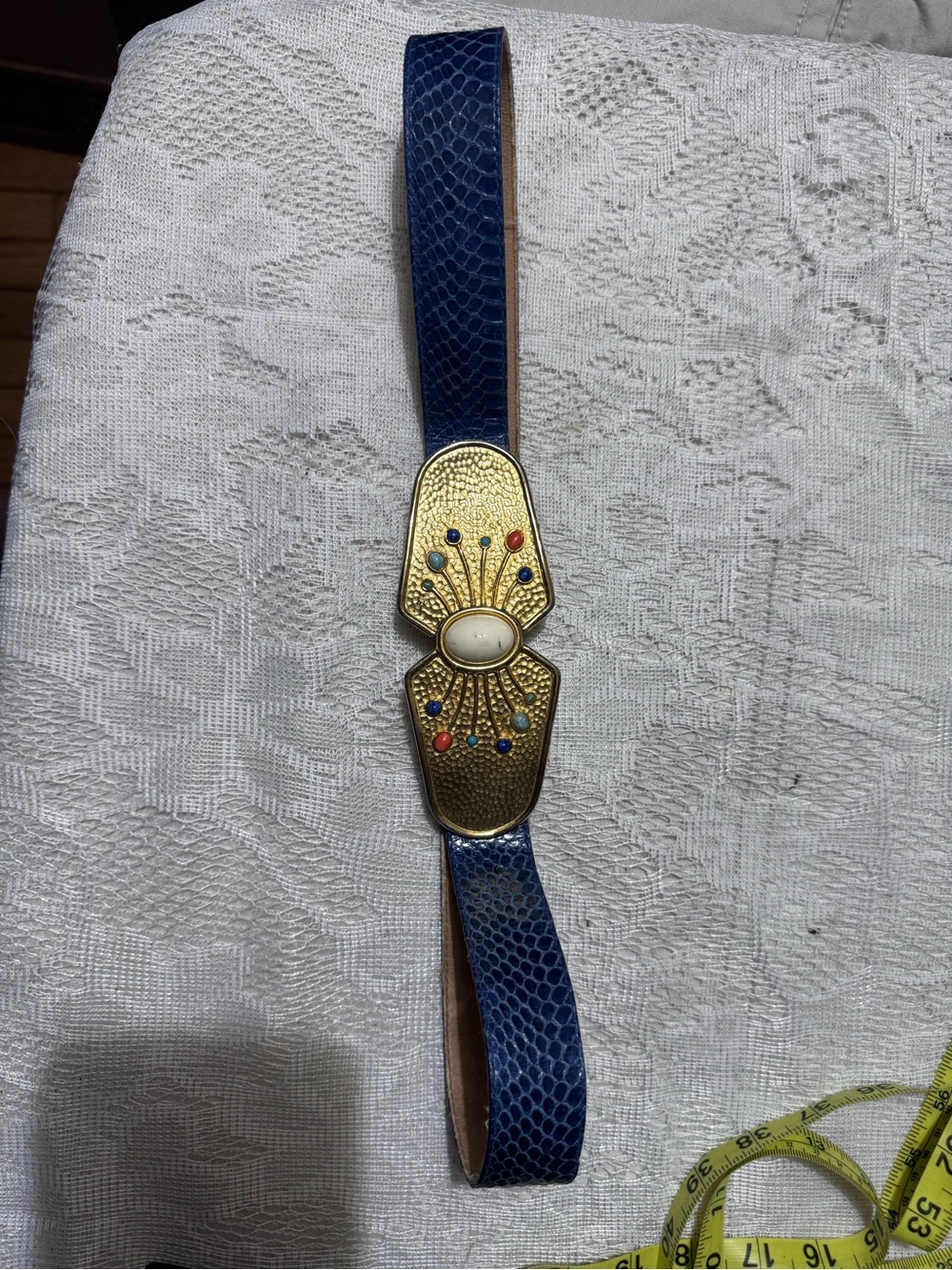 VTG 1970’s to 80’s Genuine Snakeskin Belt with Decorative Gold Medallion Buckle